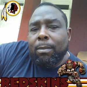 Meet your Posher, Lenell